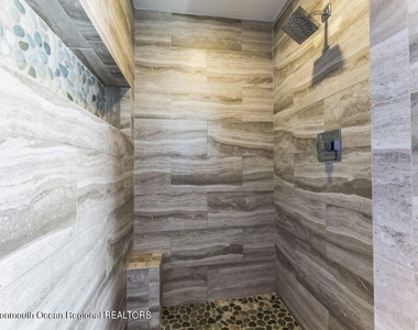 915 Sw Central Avenue - Photo Thumbnail 37