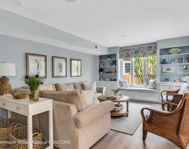 649 Main Avenue - Photo Thumbnail 13