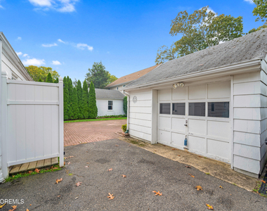 2203 3rd Avenue - Photo Thumbnail 19