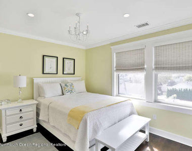 45 Strickland Street - Photo Thumbnail 19
