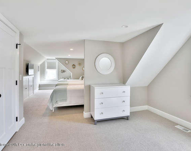 45 Strickland Street - Photo Thumbnail 23