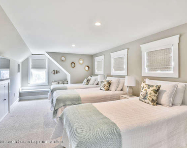 45 Strickland Street - Photo Thumbnail 24