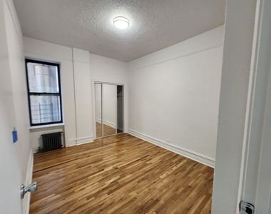 550 West 157th Street - Photo Thumbnail 3