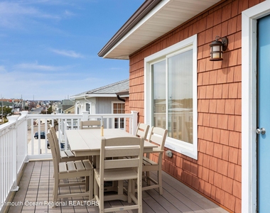 1 New Jersey Avenue - Photo Thumbnail 3