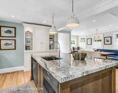 441 Main Avenue - Photo Thumbnail 12