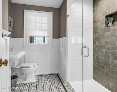 441 Main Avenue - Photo Thumbnail 22