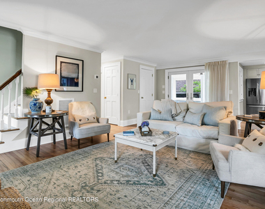 441 Main Avenue - Photo Thumbnail 6