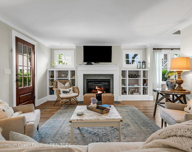 441 Main Avenue - Photo Thumbnail 7