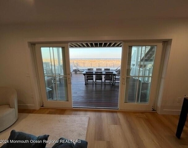 3632 Ocean Terrace - Photo Thumbnail 31