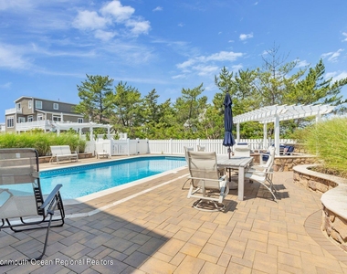 1101 S Ocean Avenue - Photo Thumbnail 6