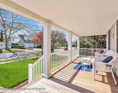 1405 4th Avenue - Photo Thumbnail 1