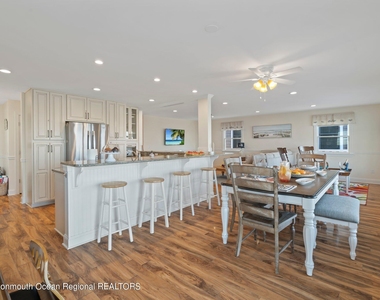 1404 Oceanfront - Photo Thumbnail 27