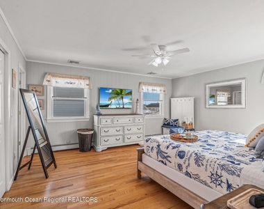 1404 Oceanfront - Photo Thumbnail 32