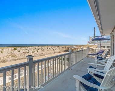 1404 Oceanfront - Photo Thumbnail 12