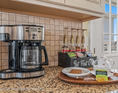 1404 Oceanfront - Photo Thumbnail 14