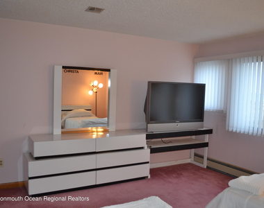 106 Oceanfront - Photo Thumbnail 45