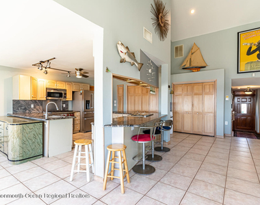 23 Harborside Drive W - Photo Thumbnail 9