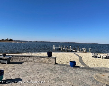 23 Harborside Drive W - Photo Thumbnail 56