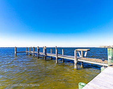 23 Harborside Drive W - Photo Thumbnail 63