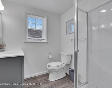 24 Virginia Avenue - Photo Thumbnail 20