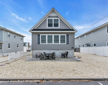 24 Virginia Avenue - Photo Thumbnail 1