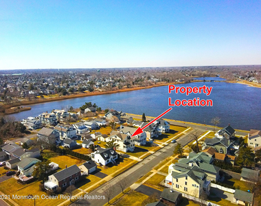 111 York Avenue - Photo Thumbnail 30