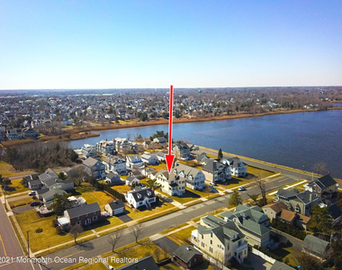 111 York Avenue - Photo Thumbnail 31