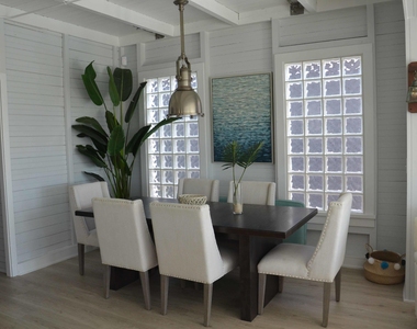 704 Ocean Front - Photo Thumbnail 10