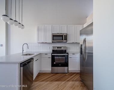 438 Penn Avenue - Photo Thumbnail 23