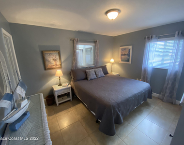 8800 Sea Shell Lane - Photo Thumbnail 1