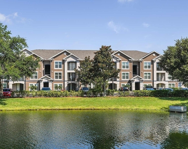 1001 Cascade Circle - Photo Thumbnail 3