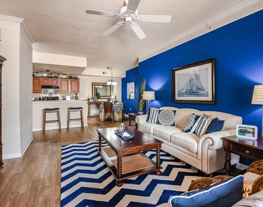 1001 Cascade Circle - Photo Thumbnail 4
