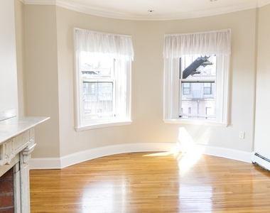 319 Marlborough St - Photo Thumbnail 16