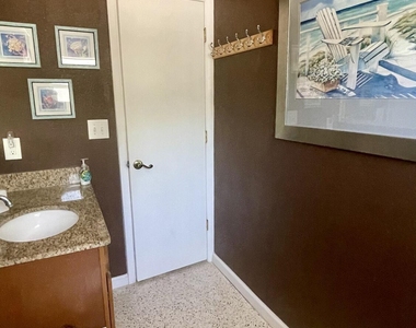 180 Glenwood Avenue - Photo Thumbnail 19