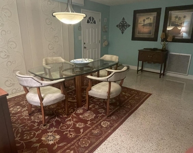 180 Glenwood Avenue - Photo Thumbnail 5