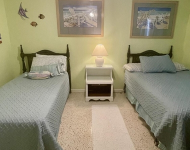 180 Glenwood Avenue - Photo Thumbnail 22