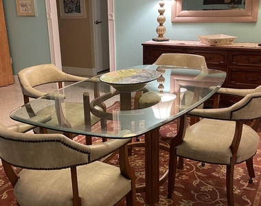 180 Glenwood Avenue - Photo Thumbnail 9