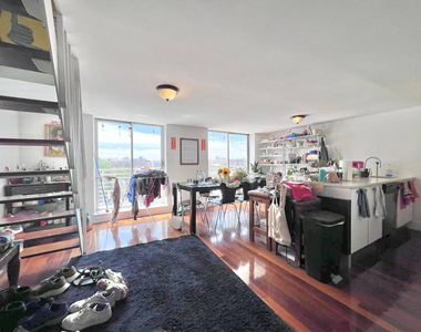 16 Meserole Street - Photo Thumbnail 7