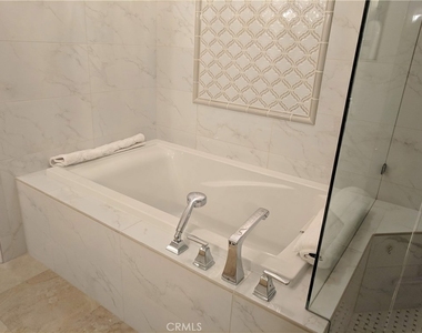 43695 Calle Las Brisas W - Photo Thumbnail 11