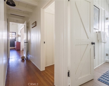1905 E Balboa Boulevard - Photo Thumbnail 9