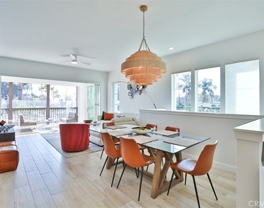 1529 Doheny Way - Photo Thumbnail 11