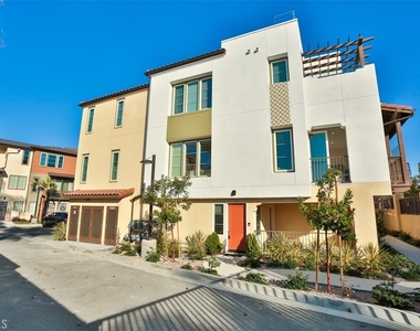 1529 Doheny Way - Photo Thumbnail 6