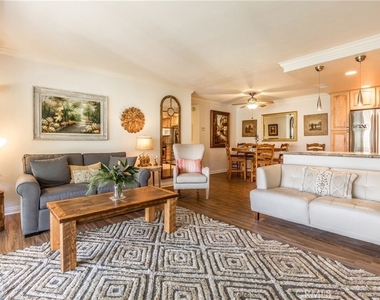 928 Ave Majorca - Photo Thumbnail 10