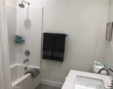 2869 Doheny Way - Photo Thumbnail 27