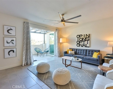 2869 Doheny Way - Photo Thumbnail 12