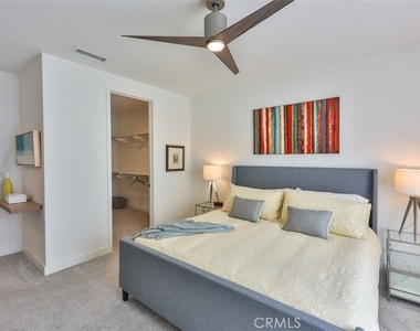 2869 Doheny Way - Photo Thumbnail 16
