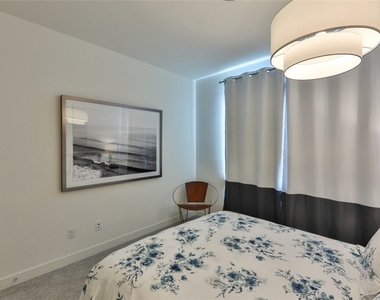 2869 Doheny Way - Photo Thumbnail 24