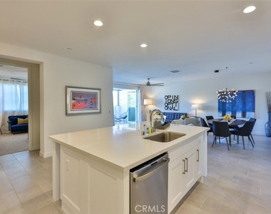 2869 Doheny Way - Photo Thumbnail 2