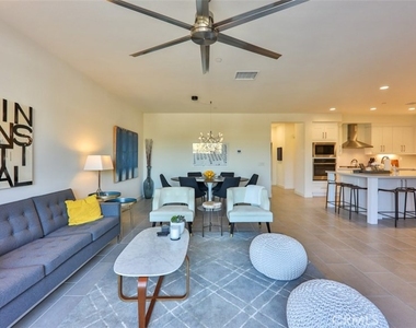 2869 Doheny Way - Photo Thumbnail 9