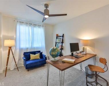 2869 Doheny Way - Photo Thumbnail 21